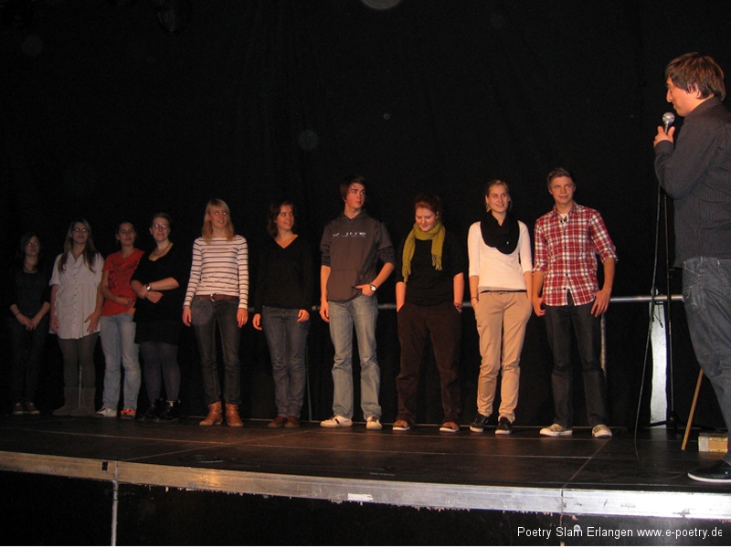 Alle Poeten beim 1. U20 Poetry Slam Erlangen im Oktonber 2010