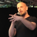 Dalibor beim Open-Air-Poetry-Slam zum Poetenfest 2013