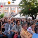 Publikum beim Open-Air-Poetry-Slam zum Poetenfest 2013