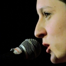 Kathi Mock beim Poetry Slam Erlangen im April 2014