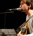 Elias Hirschl beim Poetry Slam Erlangen im April 2015.jpg