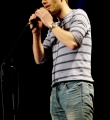 Philipp Czerny beim Poetry Slam Erlangen im April 2015.jpg