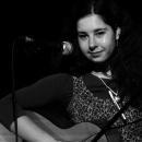 Paula Linke beim Poetry Slam Erlangen im Dezember 2010