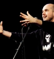 Renato Kaiser im Halbfinale beim Poetry Slam in Erlangen im Februar 2017