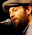 Patrick Salmen beim Poetry Slam in Erlangen im Januar 2016