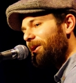 Patrick Salmen beim Poetry Slam in Erlangen im Januar 2016