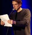 Andreas Weber im Finale beim Poetry Slam in Erlangen im März 2015