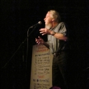 Peter Baehr beim Poetry Slam Erlangen im November 2013