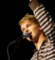 Der Finalist Yannick Steinkellner beim Poetry Slam Erlangen im November 2015