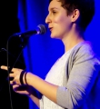 Kathi Mock beim Poetry Slam im Oktober 2014