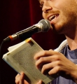 Nils Frenzel beim Poetry Slam Erlangen im Oktober 2015